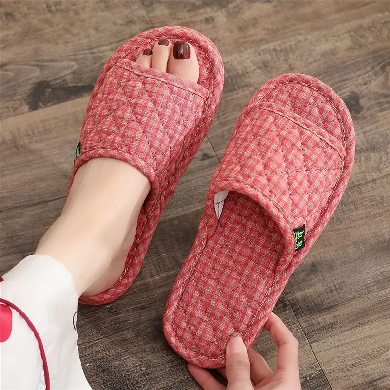 New Cotton Sole Slippers, Silent Floor, Indoor Soft Sole, Machine Washable in Spring, Autumn, Summer, and All Seasons At Home