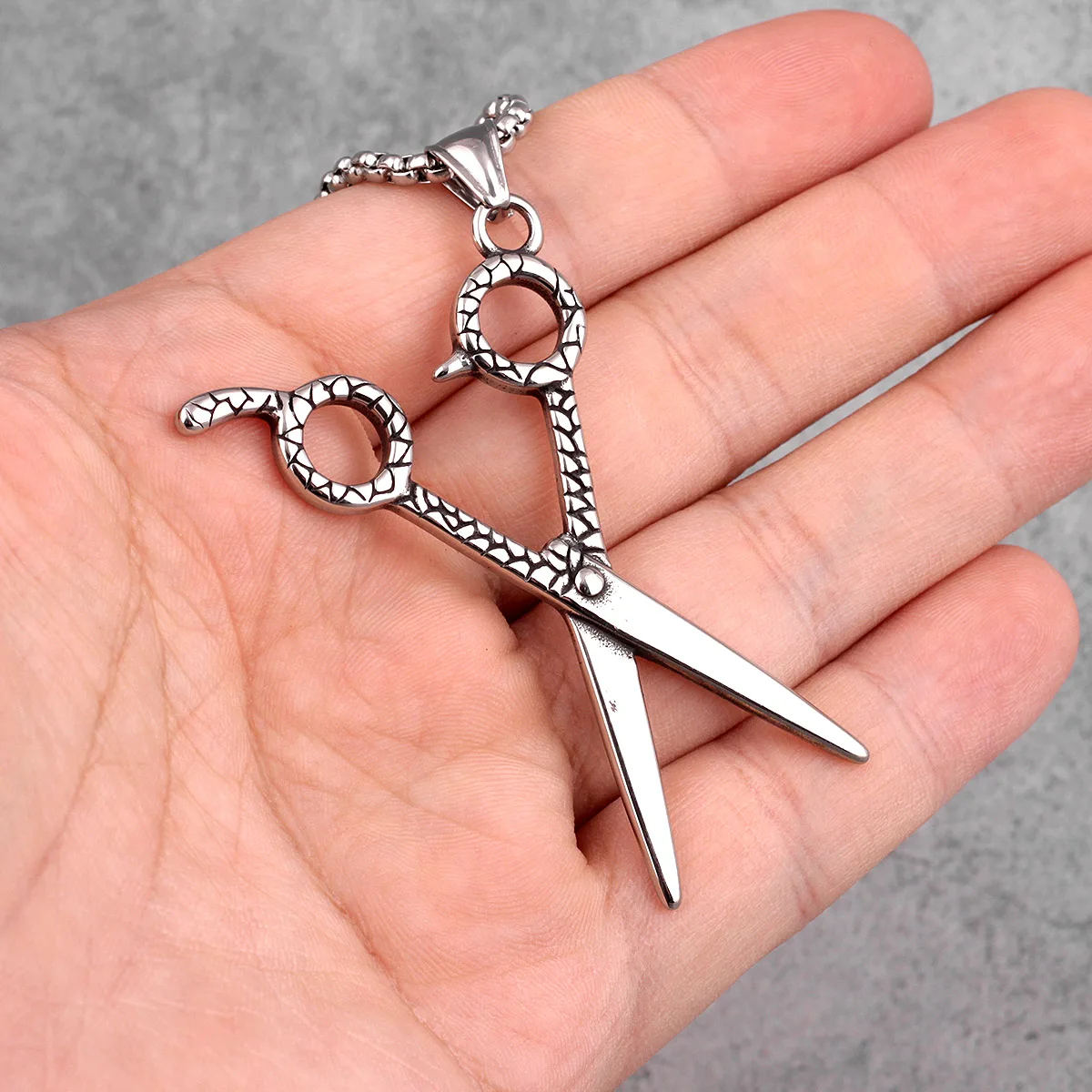 Scissors Haircut Barber Men Necklaces Pendants Chain Punk for Boyfriend Male Stainless Steel Jewelry Creativity Gift Wholesale
