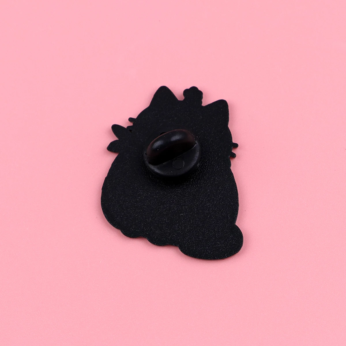 Thumbnail 4 - #17 Cheapest Brooches & Lapel Pins Deals You Can Get