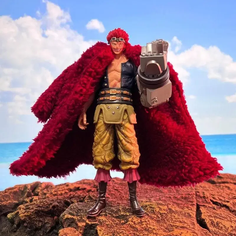 One Piece Shf Series Anime Supernova Eustass Kid Handmade New Red Plush Cloak Cape Suitable for 1/12 Size Movable Humanoid Toy