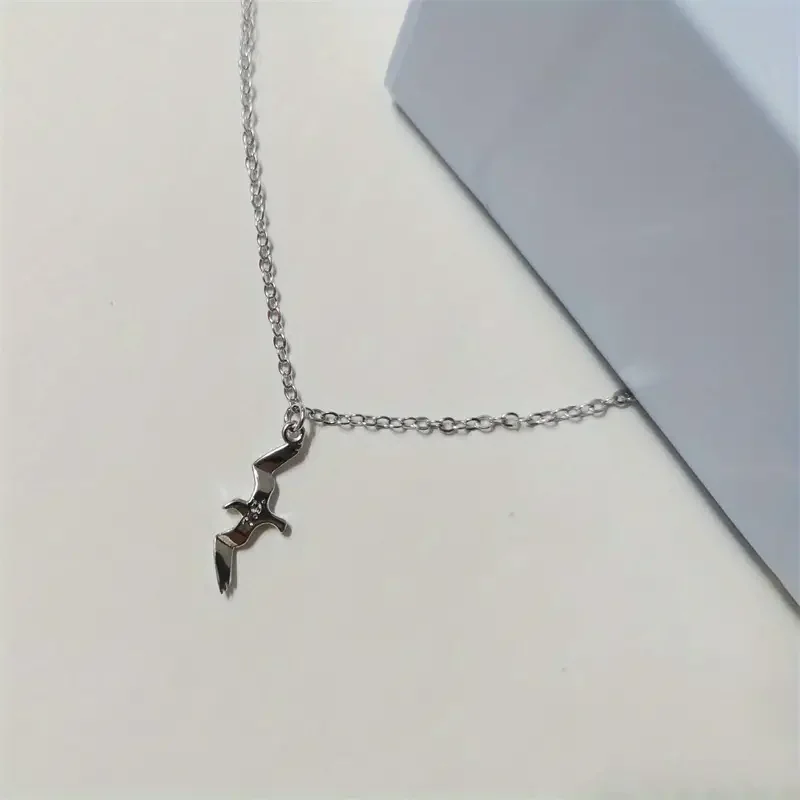 Fashionable Retro Seagull Pendant Necklace Simple Seabird Seagull Pendant Women's High-end Jewelry Accessories