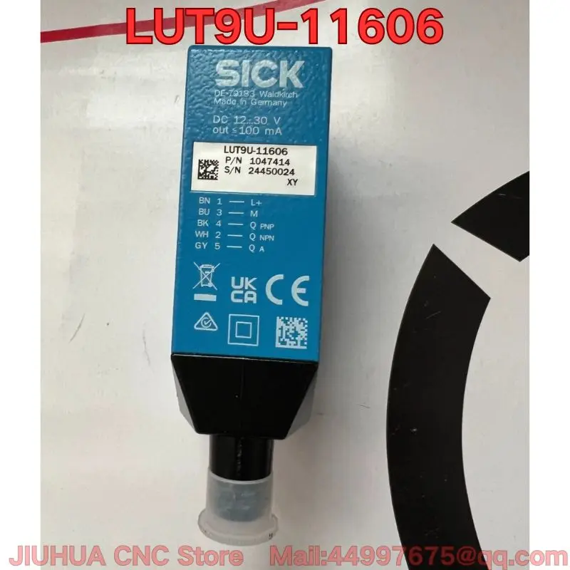 The second-hand LUT9U-11306 LUT9U-11606 fluorescent sensor needs to be negotiated for normal function test.