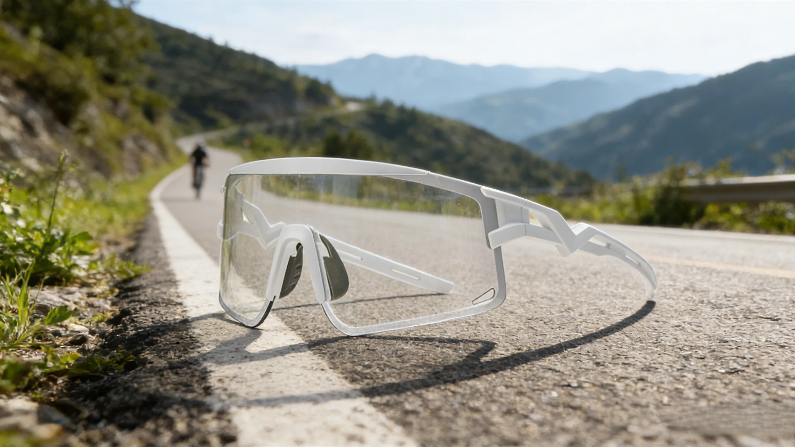 

HDR Photochromic Safety Glasses - Wraparound UV Protection Eyewear (Anti-Slip & Dustproof)