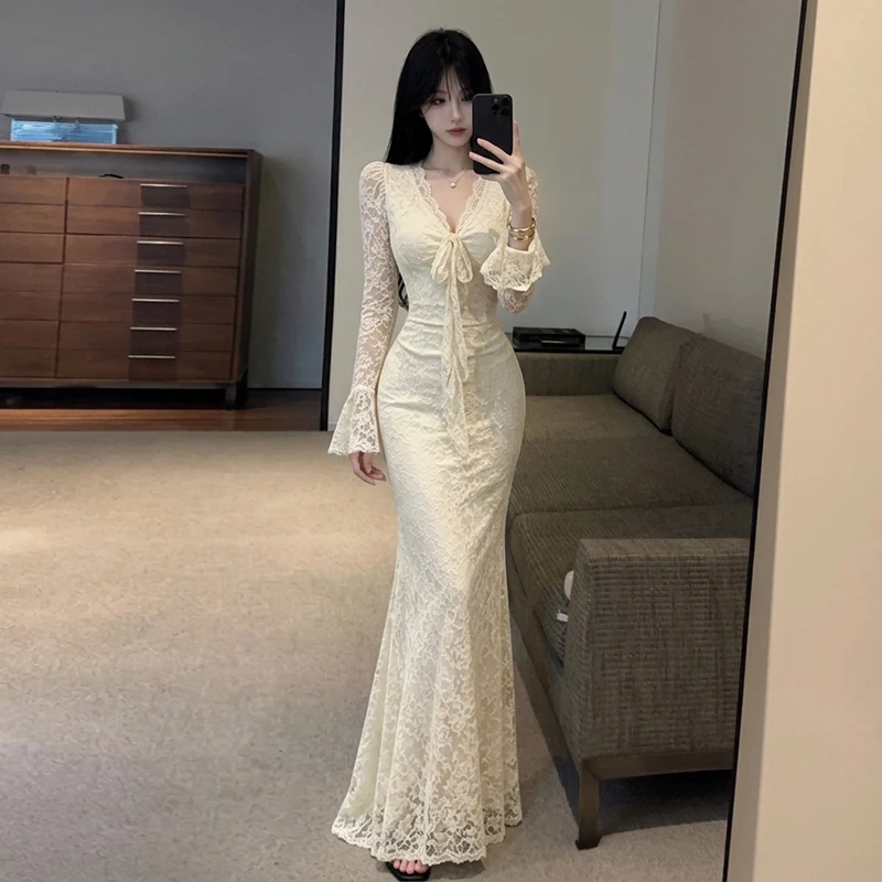 Sexy Tight-Fitting V-Neck Long Sleeve Lace Dress Southeast Asian Style Fish Tail Long Skirt for Women High Waist Polyester Fiber
