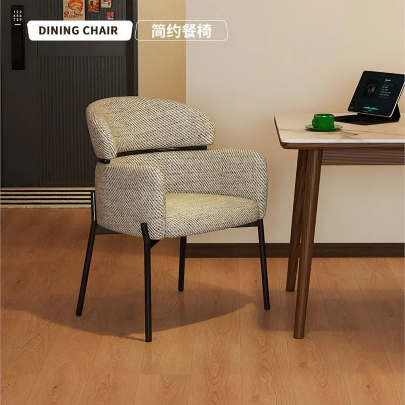İtalyan Minimalist Yemek Sandalyesi Hafif Lüks Ev Retro Restoran Otel Sandalyesi Hafif Lüks İskandinav Yemek Masası Sırtlıklı Sandalye