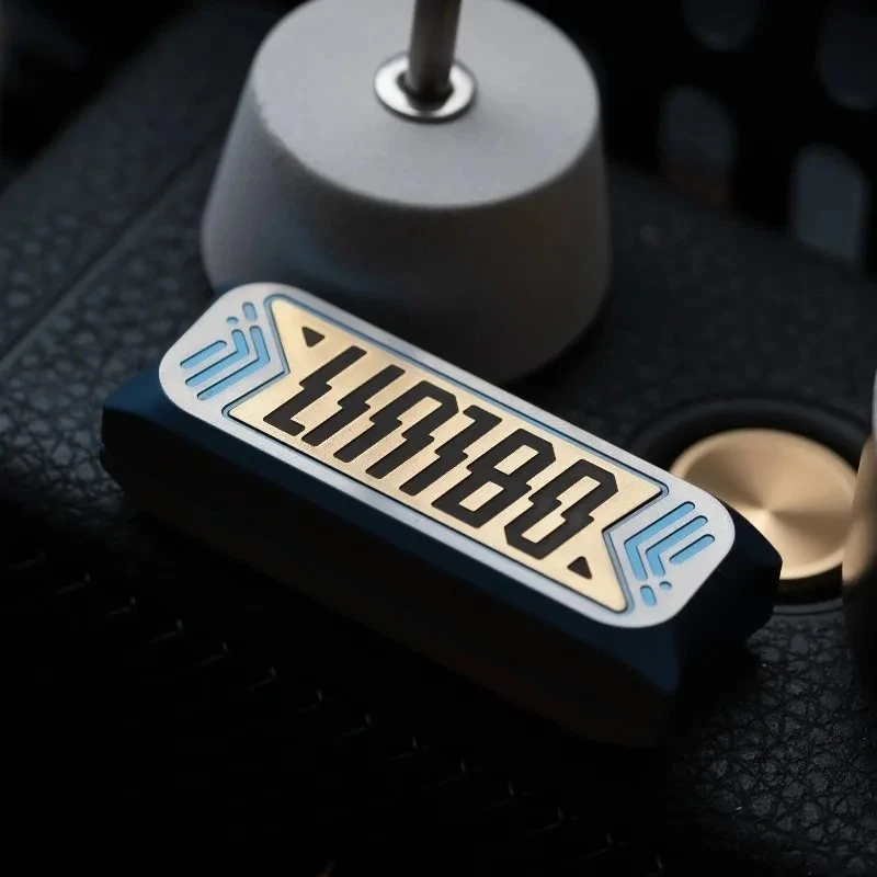 Lingbao LimboEDC الميكانيكية سبائك التيتانيوم القط الإصبع دفع بطاقة الضغط سطح المكتب لعبة هدية