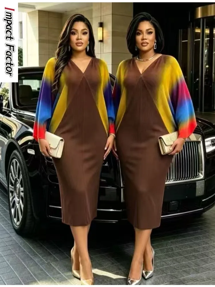 2026 Miyake New Loose Casual Bat Sleeve Gradual Change Dress V-neck Temperament Fashionable Women Clothing Medium and Long Dress