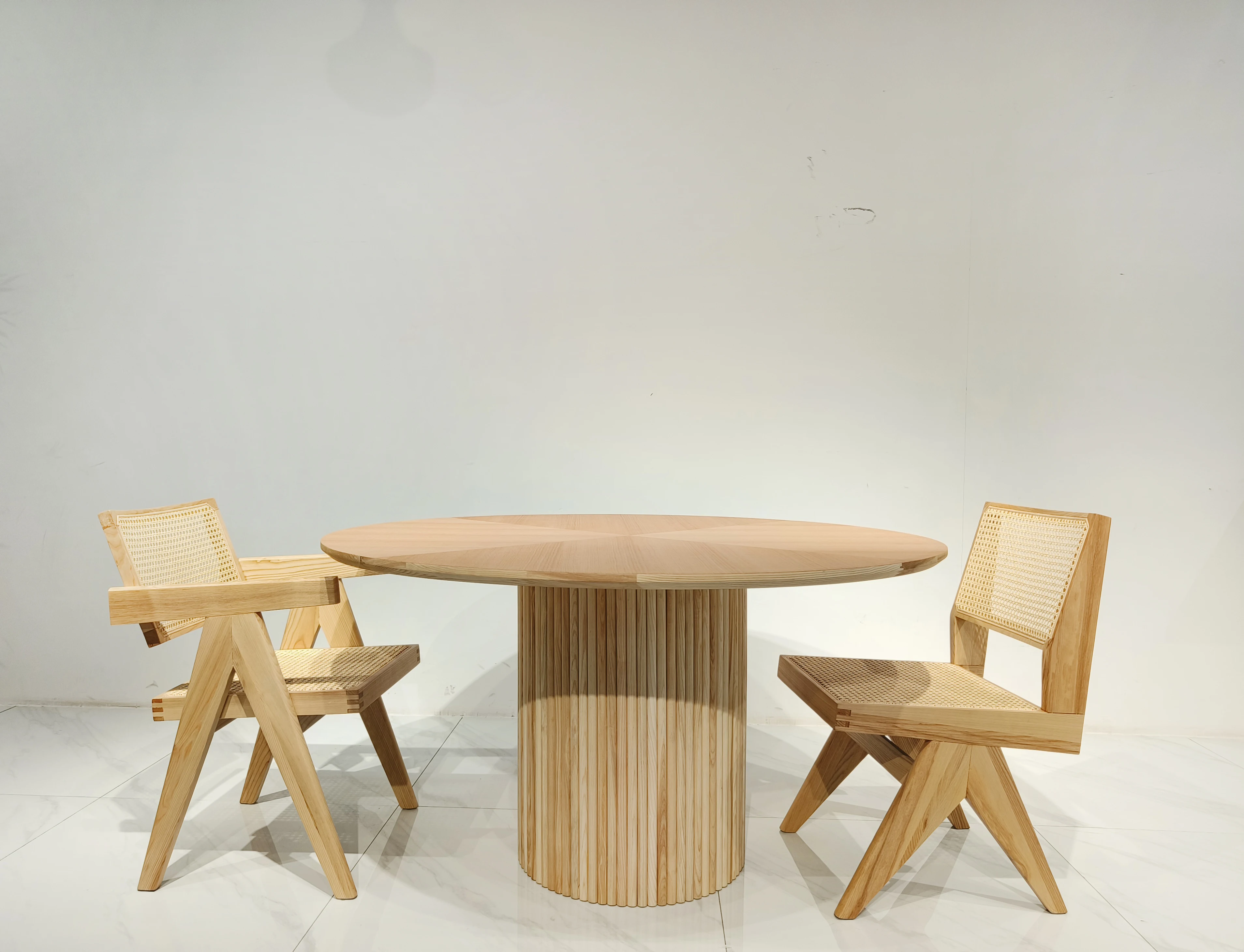 مخصص الشمال فندق مقهى الراقية كراسي مطعم أسود بني اللون قصب كراسي تناول الطعام الخشبية