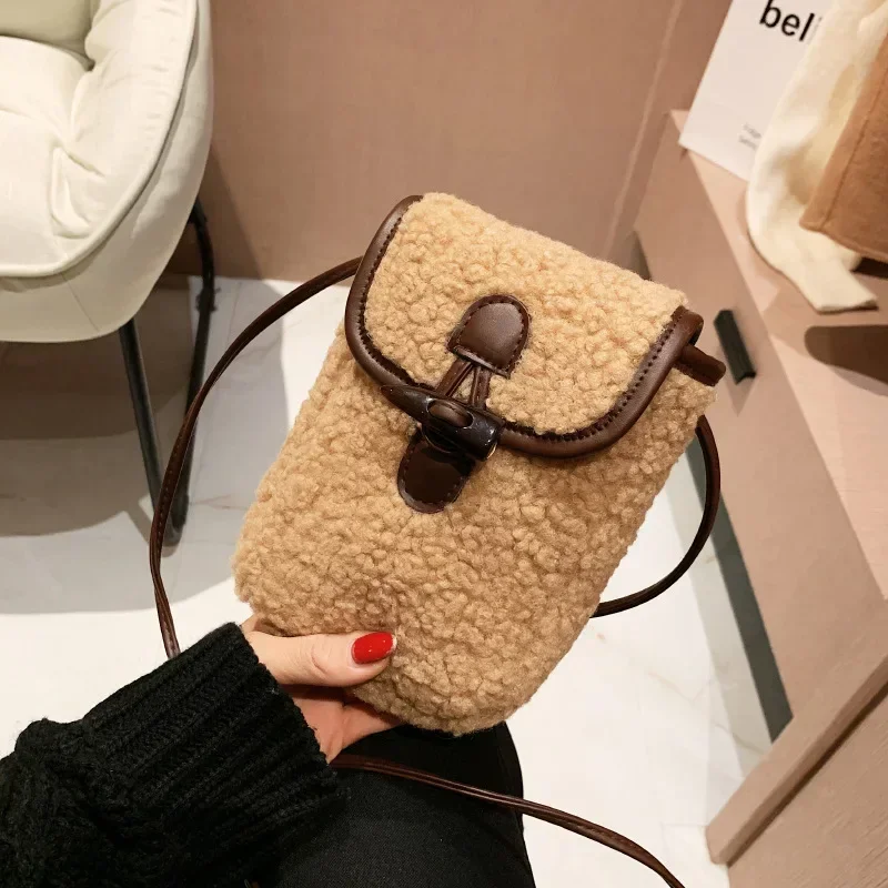 Winter Lambswool Phone Bag Women Faux Fur Shoulder Bags Sweet Lovely Portable Wallets Female Plush Crossbody Bag Square Purse