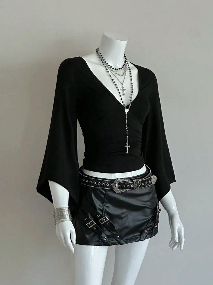 Y2K Herbst Dunkler Punk Hot Girl Crop-Top mit langen Ärmeln, Damen V-Ausschnitt, ausgestellte Ärmel, schmale Taille, INS Harajuku Top – Detail 3