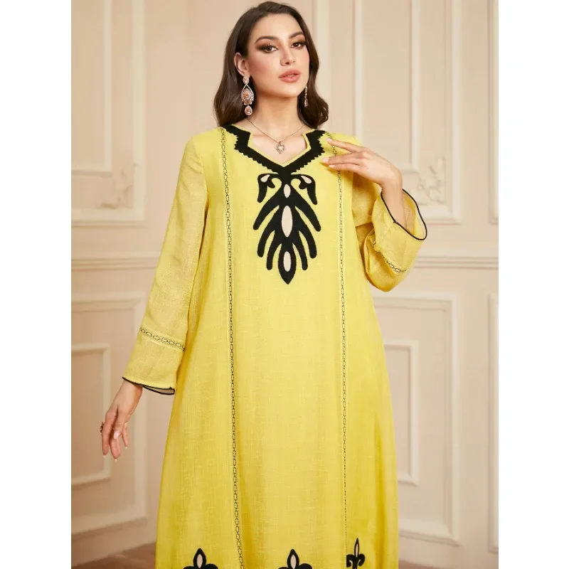 

Middle East Abayas Women Muslim Embroidery Maxi Dress Eid Djellaba Islam Clothing Jalabiya Turkey Kaftan Femme Abaya Vestidos
