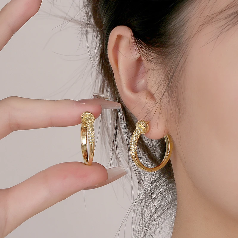 New European and American Fashion Classic Temperament Copper Zircon Earrings Women\'s Gift Wedding Jewelry Earrings 2024