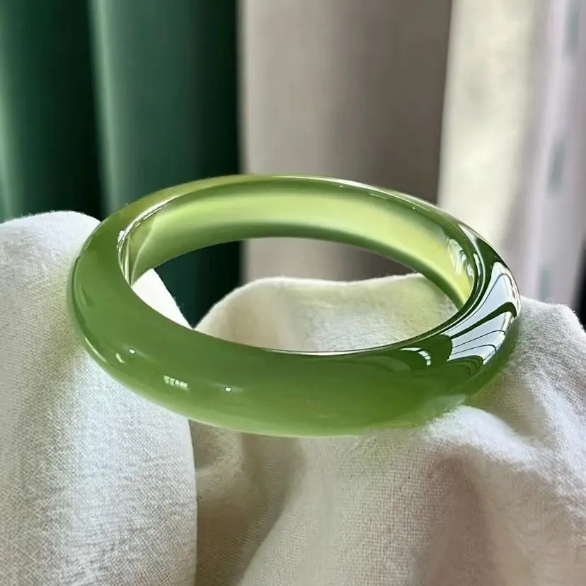 

Sweet Green Bracelet Positive Circle Jade Bracelet