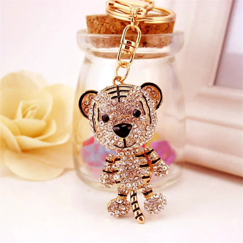 New Fashion Alloy Crystal Key Chain Buckle Ring Jewelry For Men Women Rhinestone Cool Leopard Tiger Keychains