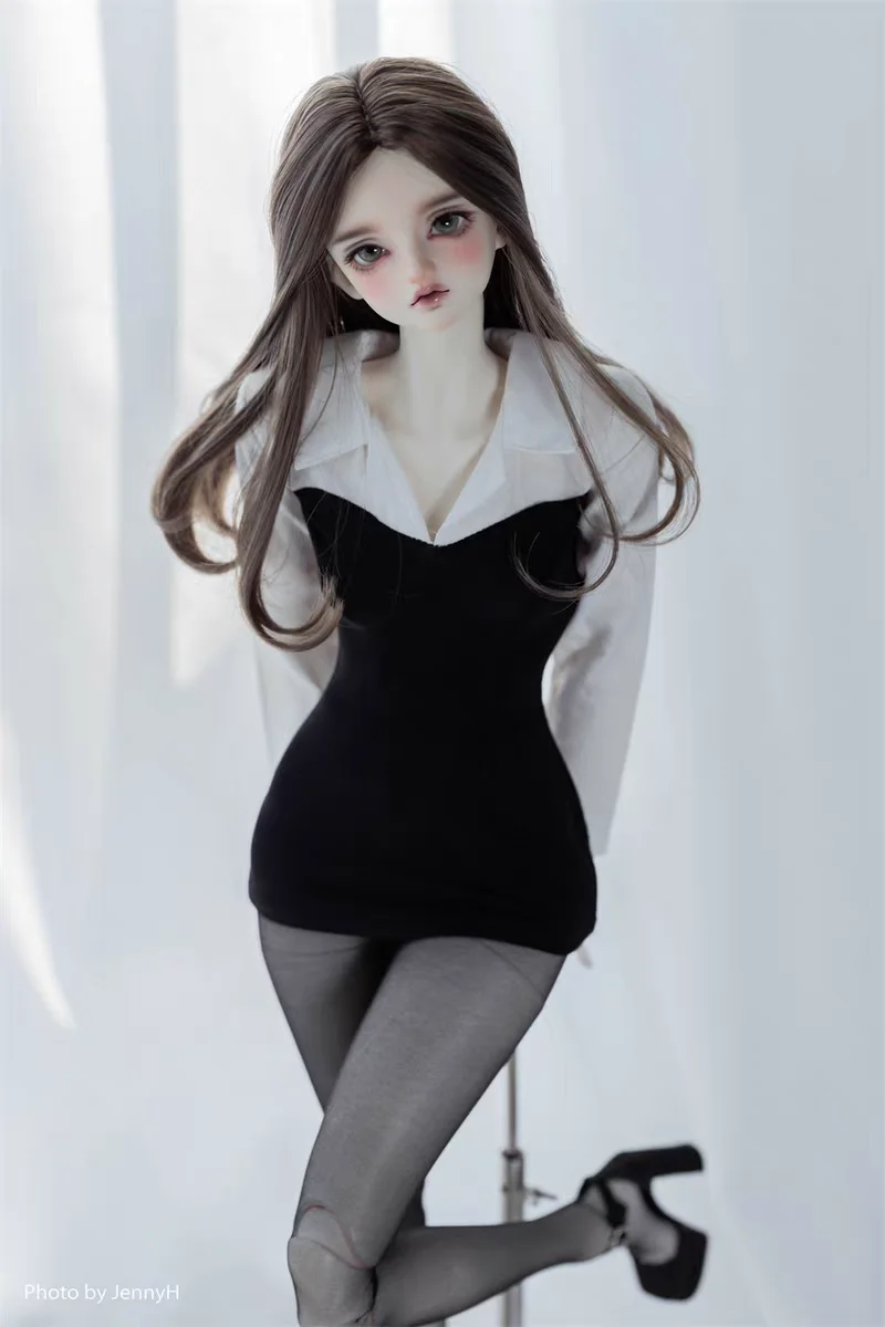 BJD poppenkleertjes zijn geschikt voor 3-puntsjurken, nauwsluitende shirts, OL-jurken, dagelijkse dameskleding en uitgaan