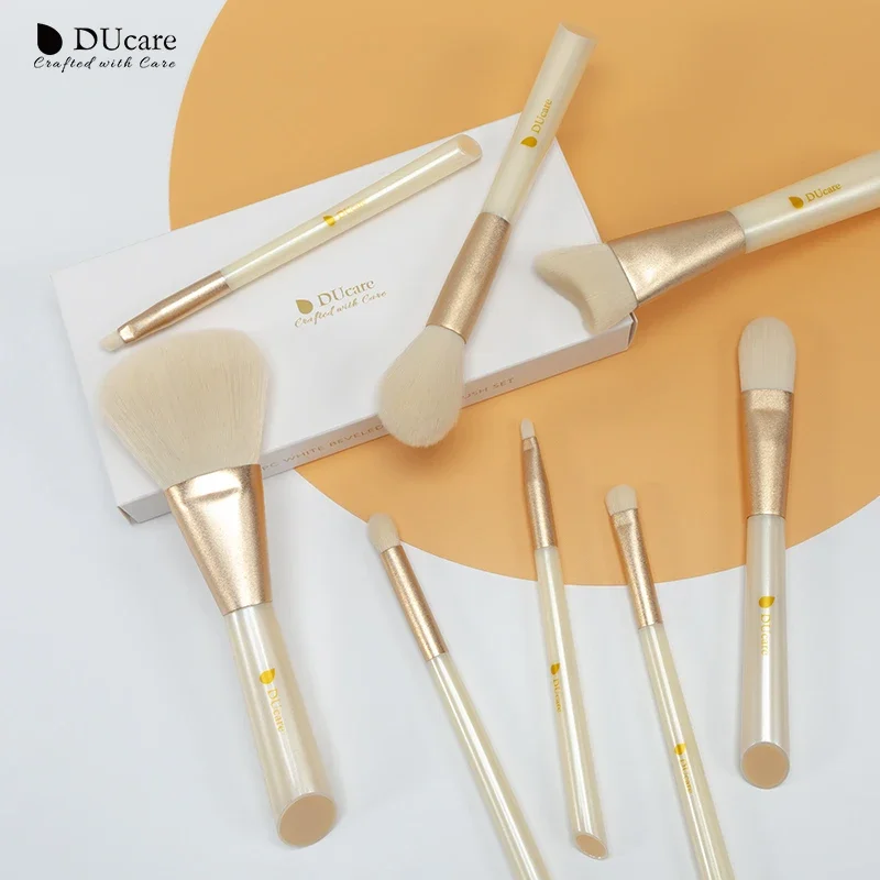 DUcare Makeup Brushes 8Pcs White Brush Bag Set Synthetic Hair Powder EyeShadow Blending Eyelash Eyebrow Make up Beauty Cosmestic