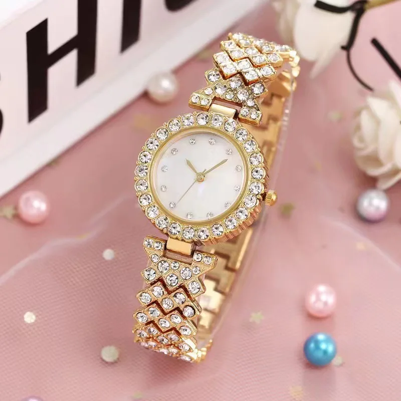 Set 6 Buah Jam Tangan Kuarsa Gelang Wanita Berlian Imitasi Mewah Jam Tangan Wanita Baja Set Sederhana Cincin Anting Kalung Reloj (Tanpa Kotak)