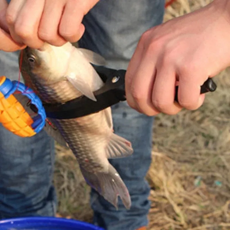 في الهواء الطلق جهاز التحكم في الأسماك البلاستيك المشبك الصيد الشفاه قبضة أداة تحكم إغراء الأسماك المشبك عدم الانزلاق القابض ذو طيات لوازم عدة #6