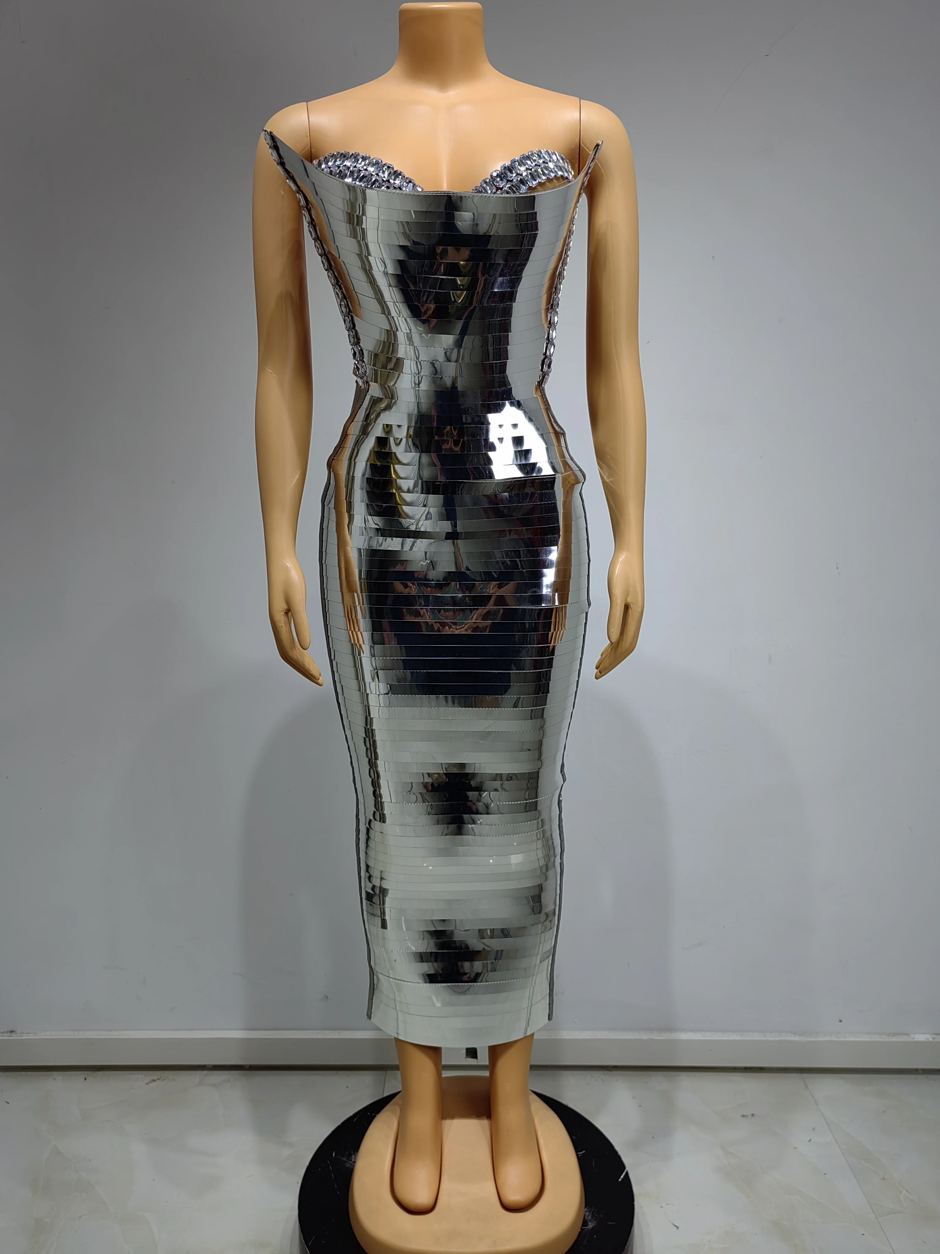 فستان حفلات نسائي فاخر فضي Y2K موضوعي ثلاثي الأبعاد بدون حمالات كريستال Bodycon طول الكاحل المشاهير مساء قطعة واحدة فساتين حفل