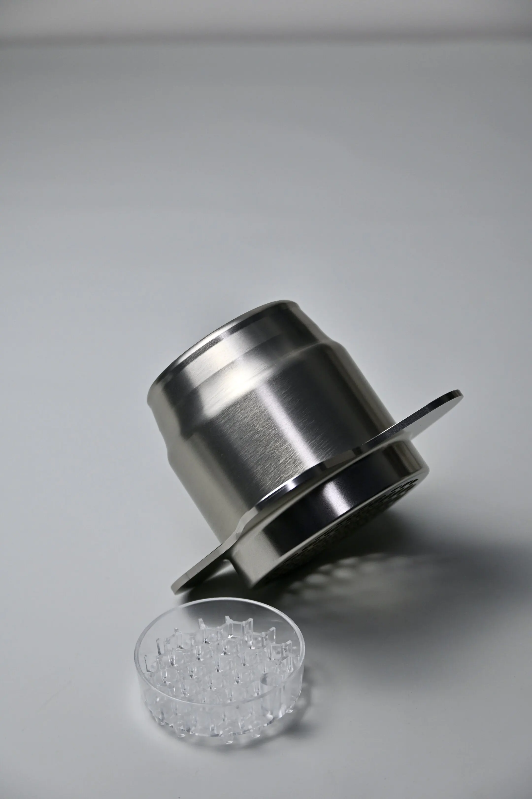 Non‑Bypass Hand Drip Coffee Filter Cup Round Water‑Distributing Mesh Fast Filtration for Paper Filter Brewing