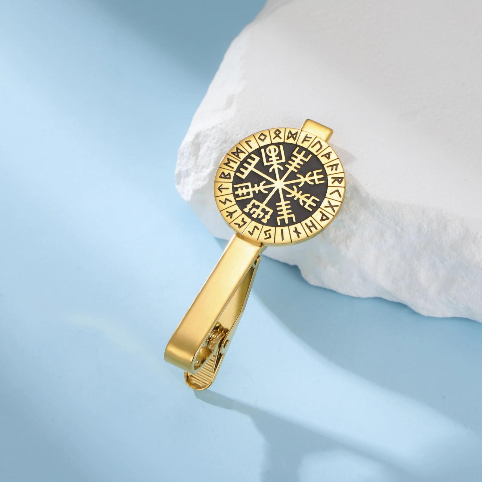 Kkjoy Vegvisir Wikinger-Kompass Runen-Krawattenklammer aus Edelstahl, geätzt, für Herren, Business, Vintage-Krawattennadel, nordische Mythologie, Glaubensaccessoire – Detail 2