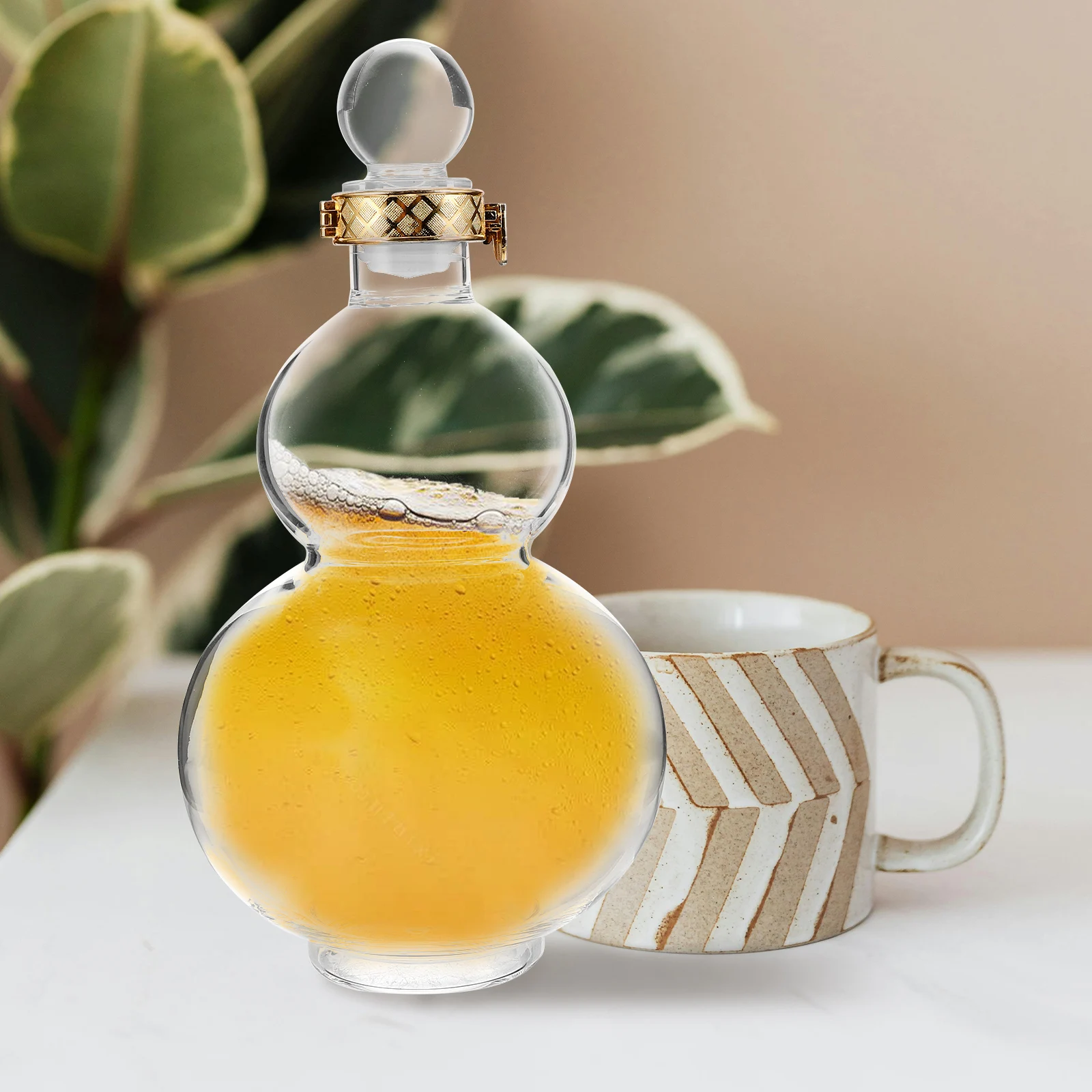 

Gourd Wine Bottle Glass Handcrafted Lightweight Sealed Drinking Container for Home Bar Restaurant Wine Making Storage Decorative