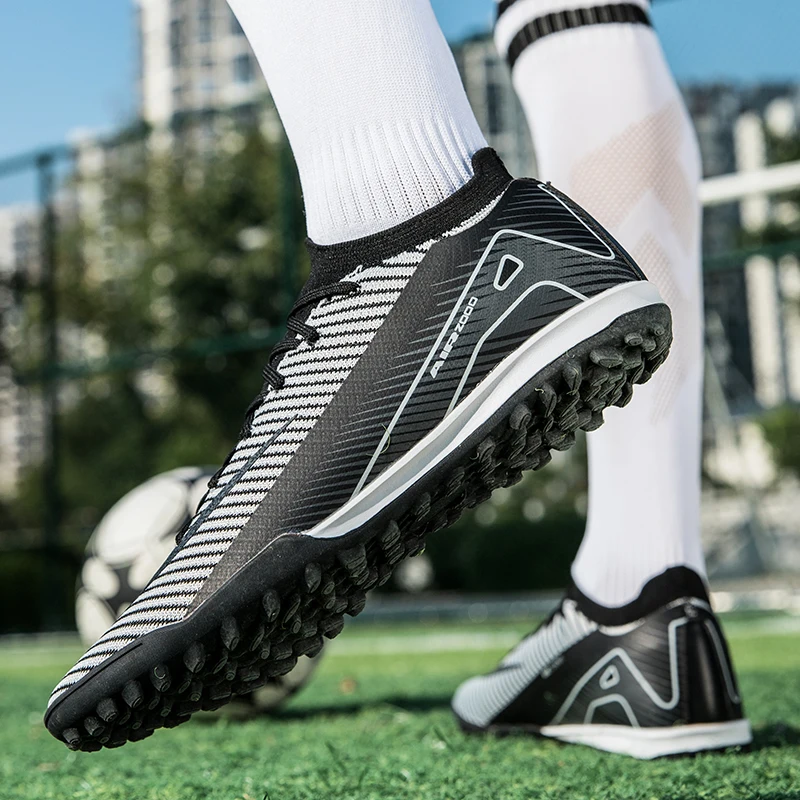 Professional Men Soccer Shoes Society Cleats Fast Non-Slip Football Shoes Indoor Training Football Field Boots TF/FG  Sneaker