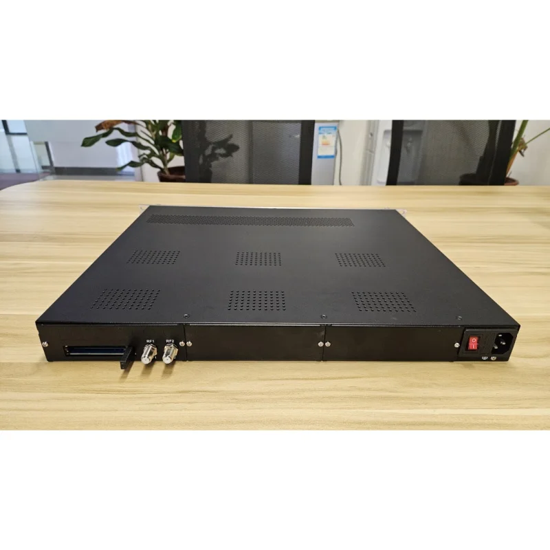 Encrypted CI Slots DVB-S2 CAM CI tuner to RF 4/8 carriers DVB-C/DVBT/ISDBT/ATSC CATV modulator