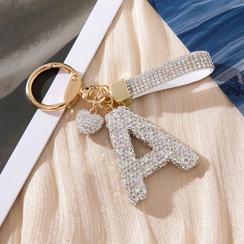 Weißer Initialen-Schlüsselanhänger, glänzend, niedlich, A-Z Buchstaben-Schlüsselanhänger, Rucksack-, Auto-Schlüsselzubehör, Lanyard, Paar-Namensanhänger, Geschenk. – Detail 5