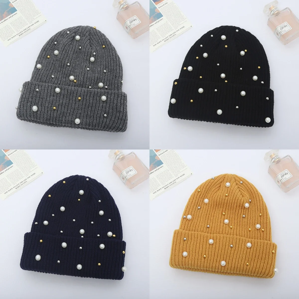 

Solid Color Curled Edge Brimless Cap Pearl Decoration Shining Knitted Hat Fashuonable and Ersatile Outdoor Cold Proof Warm Hat