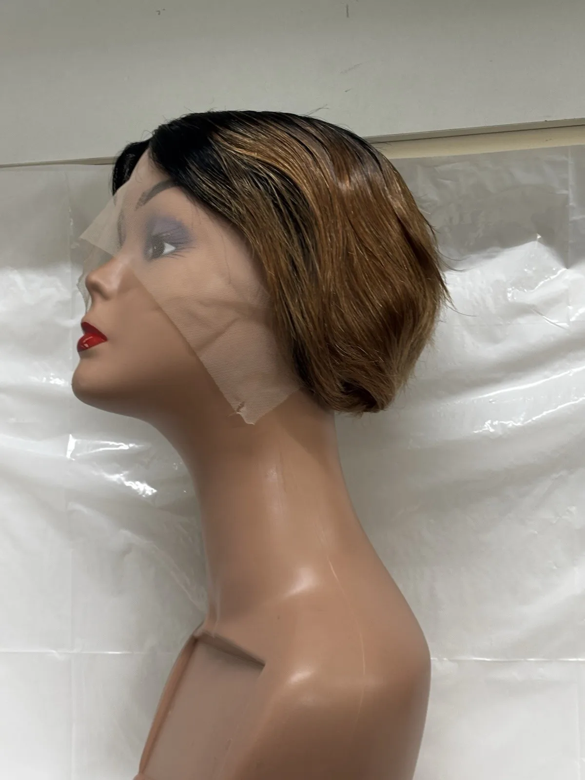 

Women Short Bob Lace wigs 13x4 Part Full Frontal Brazilian Hair wig.