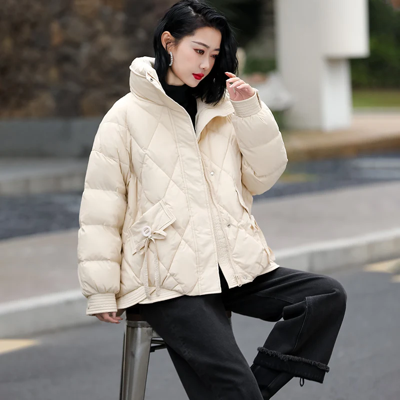 New Autumn Winter Women Short Parkas Hooded White Duck Down Jacket Female Overcoat Warm Outwear Lady Outerwear