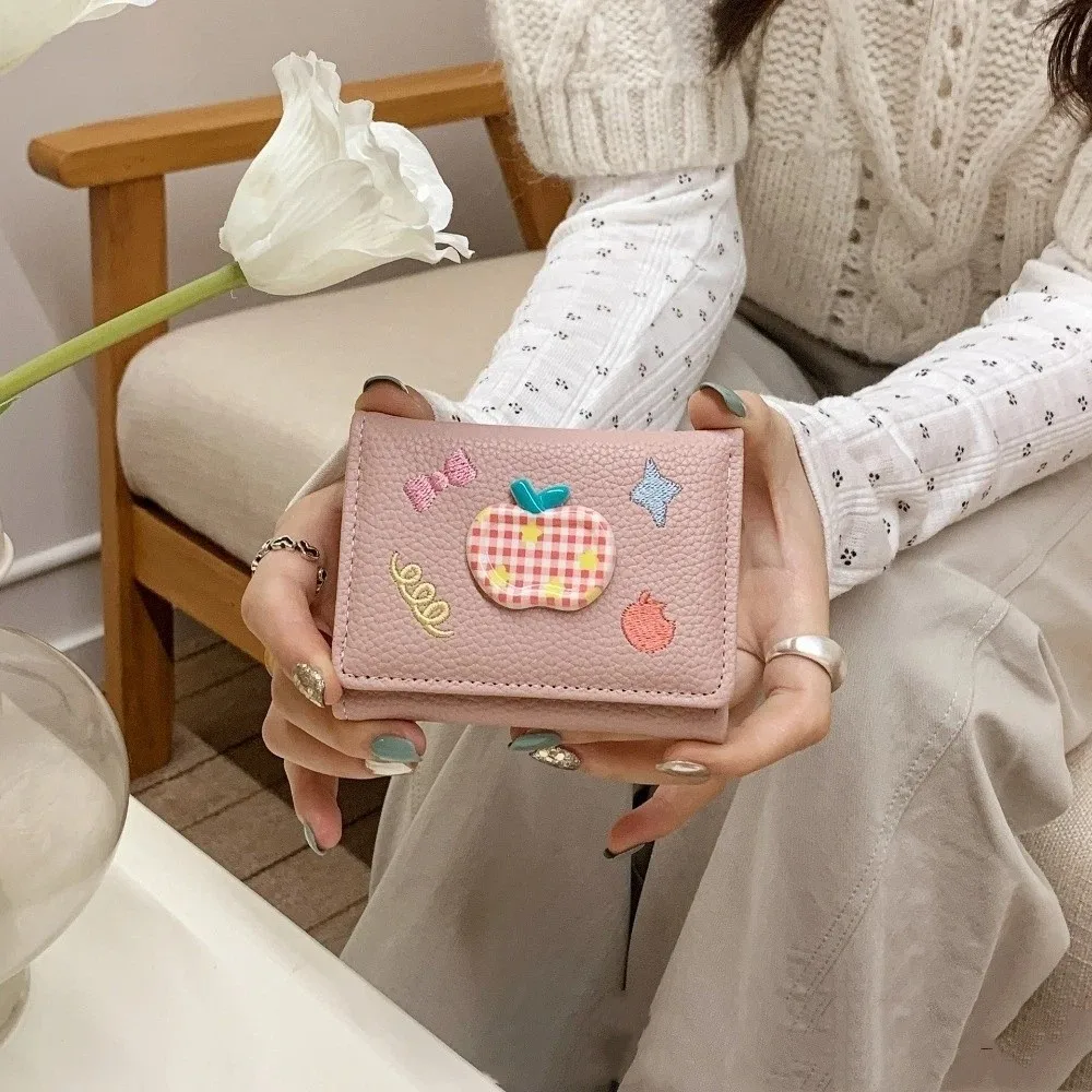 لطيف الكرتون أبل محفظة قصيرة متعددة فتحة بطاقة جلدية محفظة للعملة التطريز حامل البطاقة النساء #2