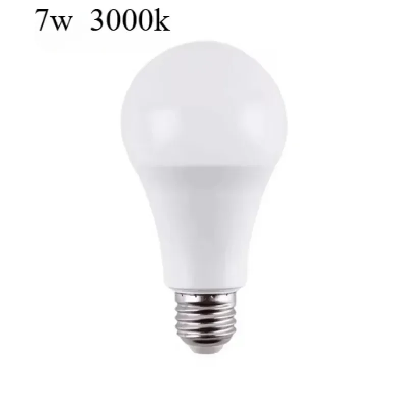 화이트 스타일 E27 벽 램프 홀더 180도 회전 조절 가능한 모던 디자인 금속 램프 베이스 소켓 가정용 조명에 적용