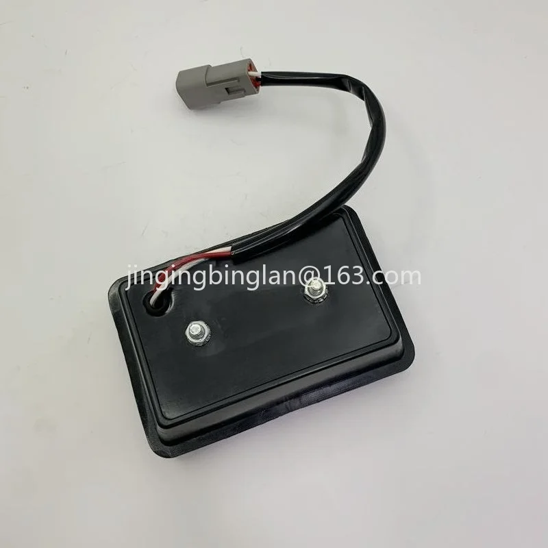 Factory Direct Excavator Parts 142-7503 for 216/232/226B/228 Work Tail Light Stop Assembly