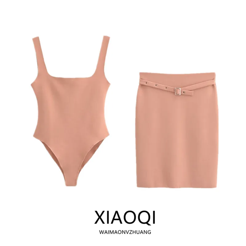 

New 2024 Autumn Winter Women's Fashion Square Collar Slim Fit Sleeveless Half Skirt Elastic Bandage Suit 5584680