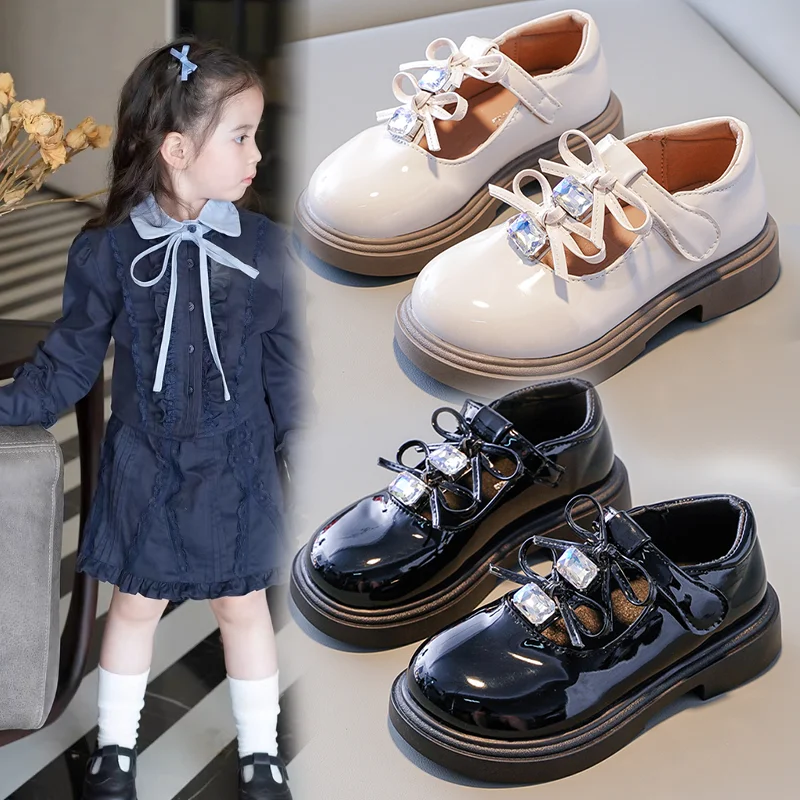 

Girls Princess Shoes 3-18 Years Old Beige Bright Leather Girls Performance Shoes Spring Autumn Non-slip Children's Single Shoes
