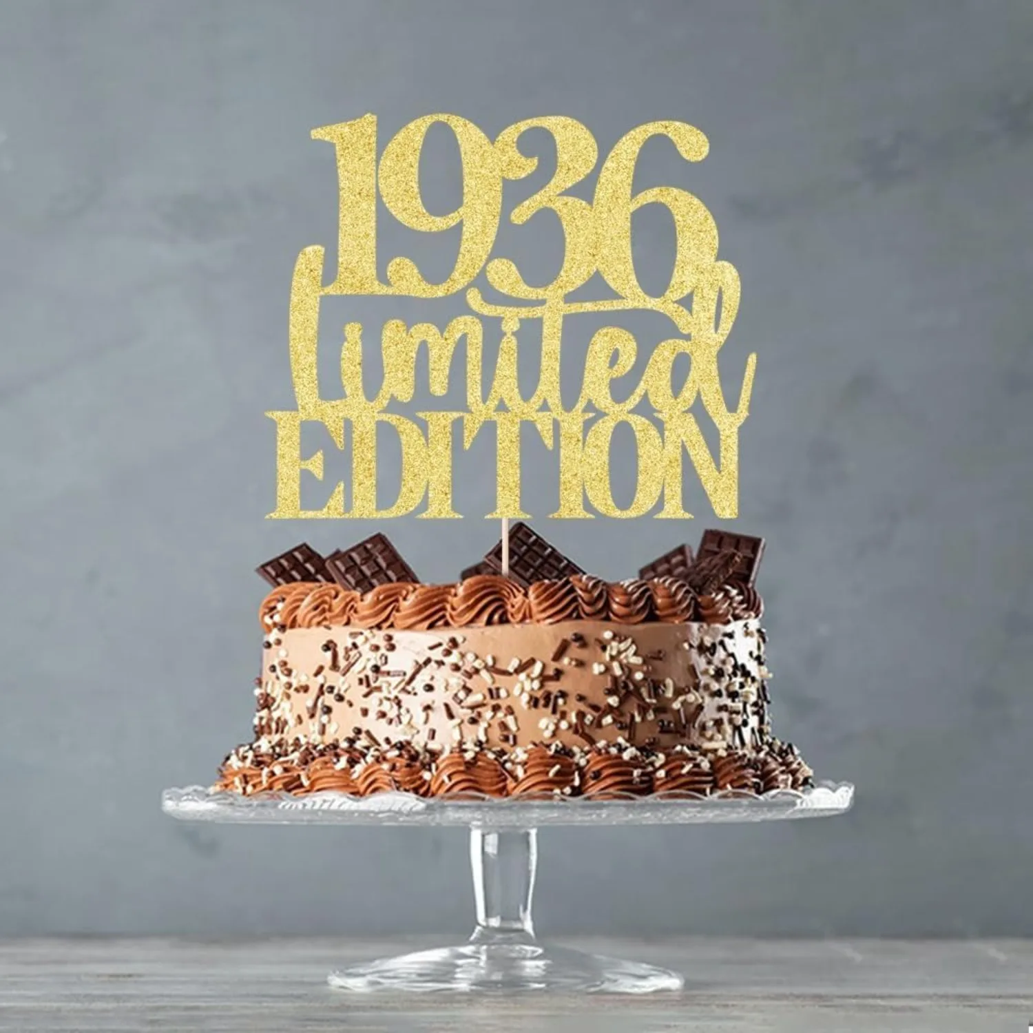 1 Stück Limited Edition 1963-Kuchenaufsatz, goldenes Glitzerdekor zum 90. Geburtstag, Prost auf 90 Jahre, handgefertigtes Geschenk für Männer und Frauen – Detail 3
