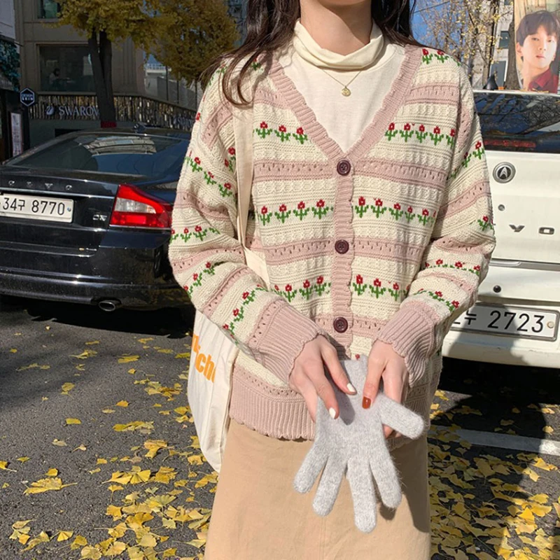 Chic Floral Kintted Sweater For Women 2024 Autumn Winter Retro Hollowed Out Long Sleeved Cardigan Coat Female Casual V-Neck Tops