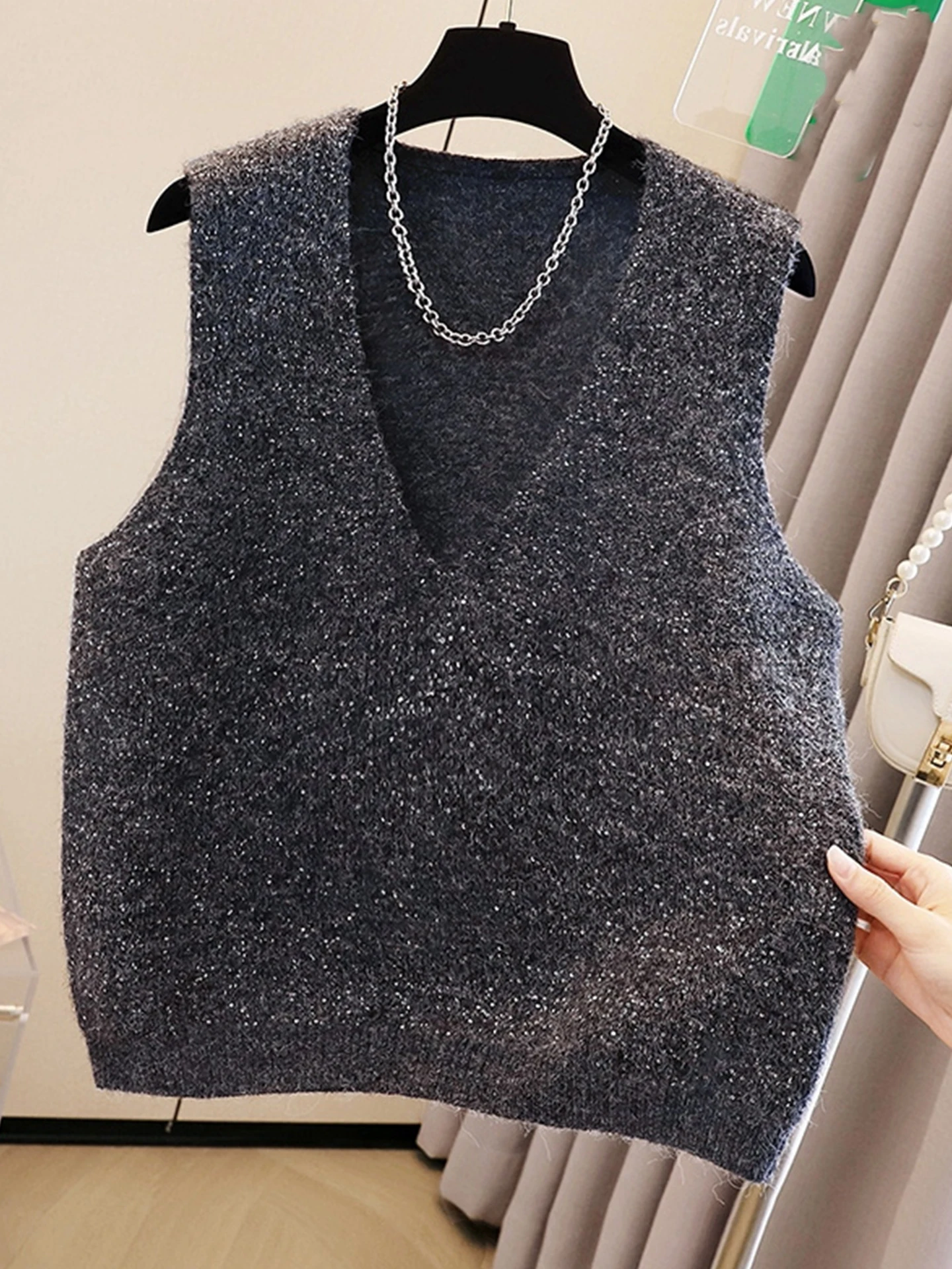 

Однотонный вязаный жилет V-Ne Svel, осень 2024, уникальный дизайн, топ для похудения, качество, новый Sle, приятный для поездок на работу