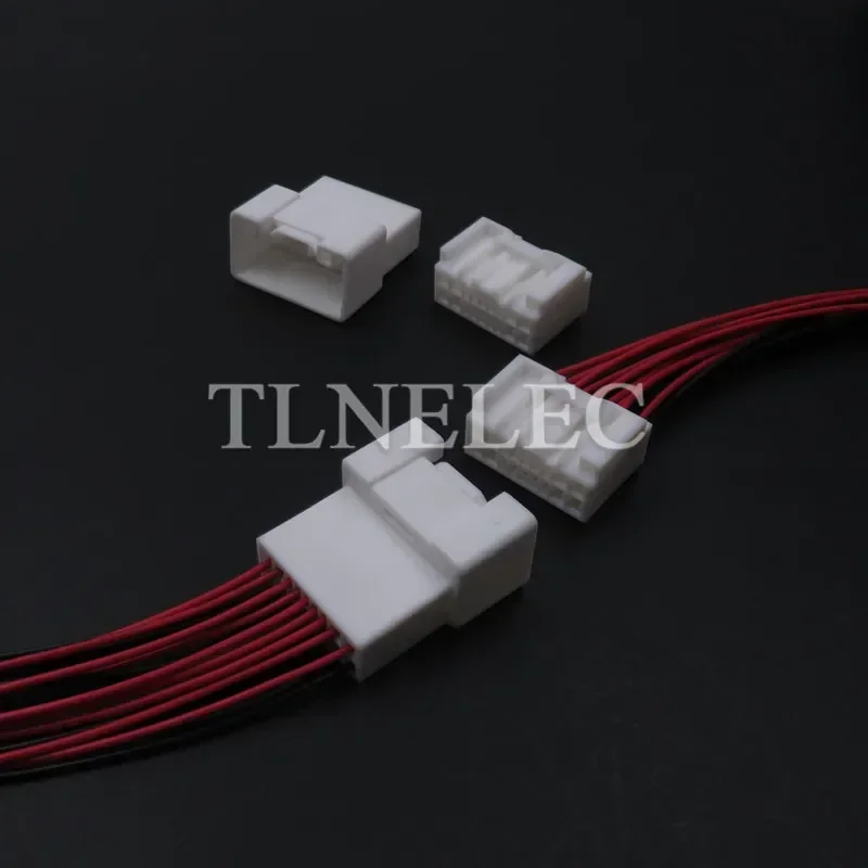18 Pin Way Car Wire Harness Sockets Automotive Plastic Housing Connectors With Wires