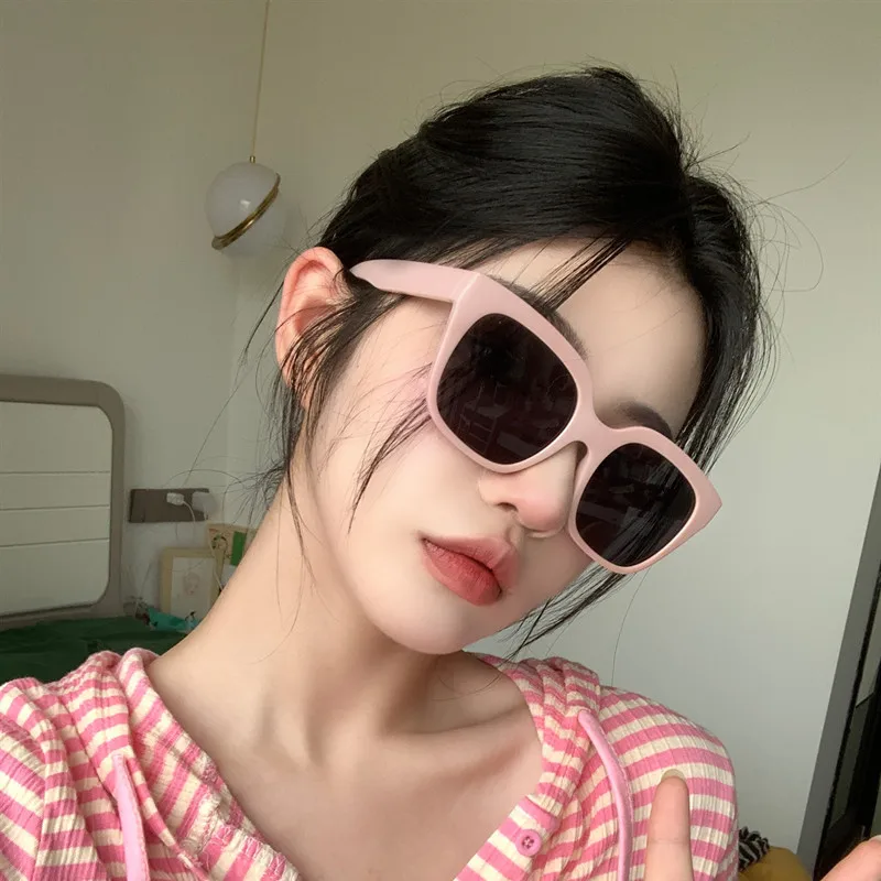 Große Rahmen Vintage Sonnenbrille Frauen Männer Marke quadratische Sonnenbrille Retro Brille Brille für männliche weibliche runde Sonnenbrille ﻿ ﻿