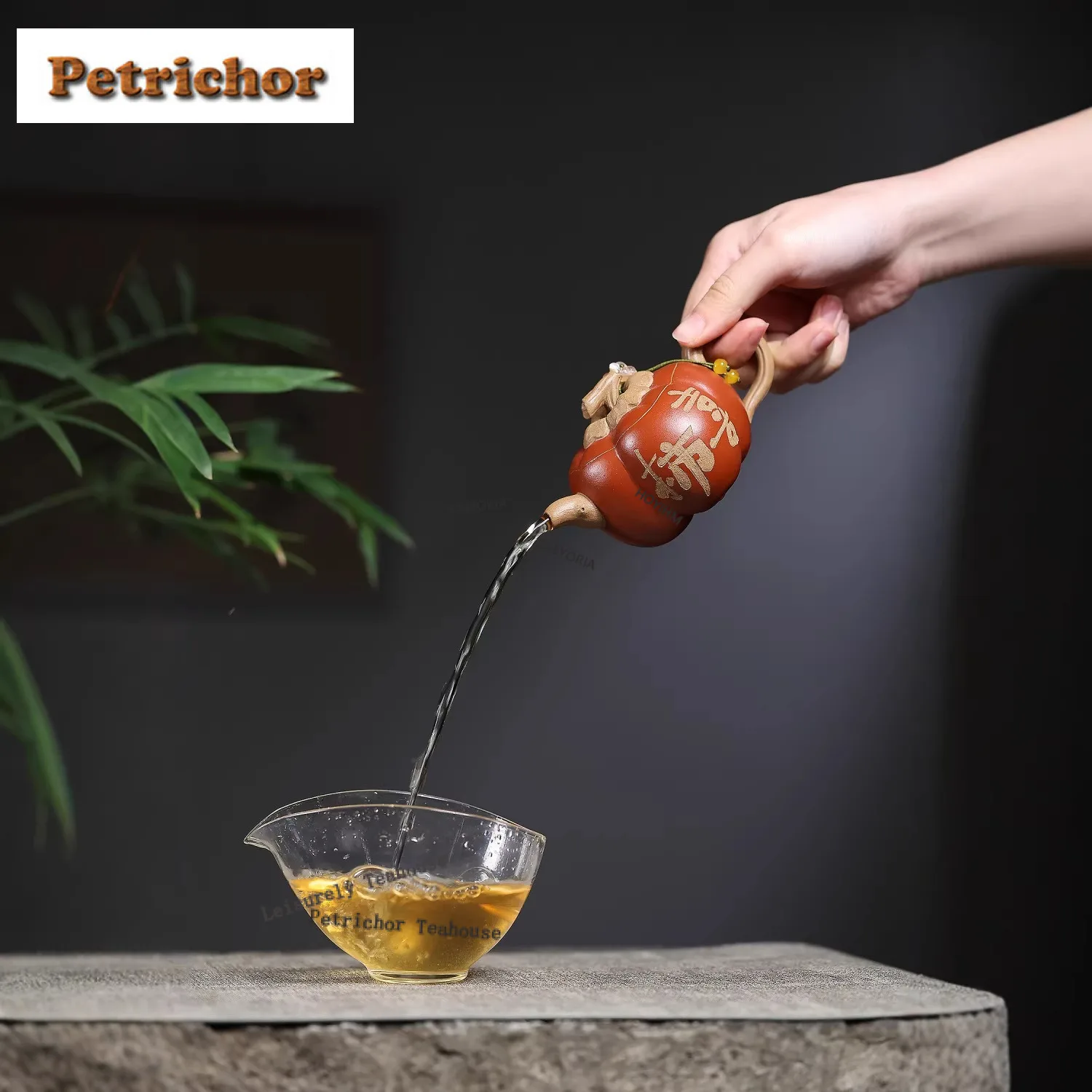 140ml Antique Yixing Purple Clay Teapots Handmade Persimmon Pot Raw Ore Old Section Mud Tea Maker Kettle Chinese Zisha Tea Set