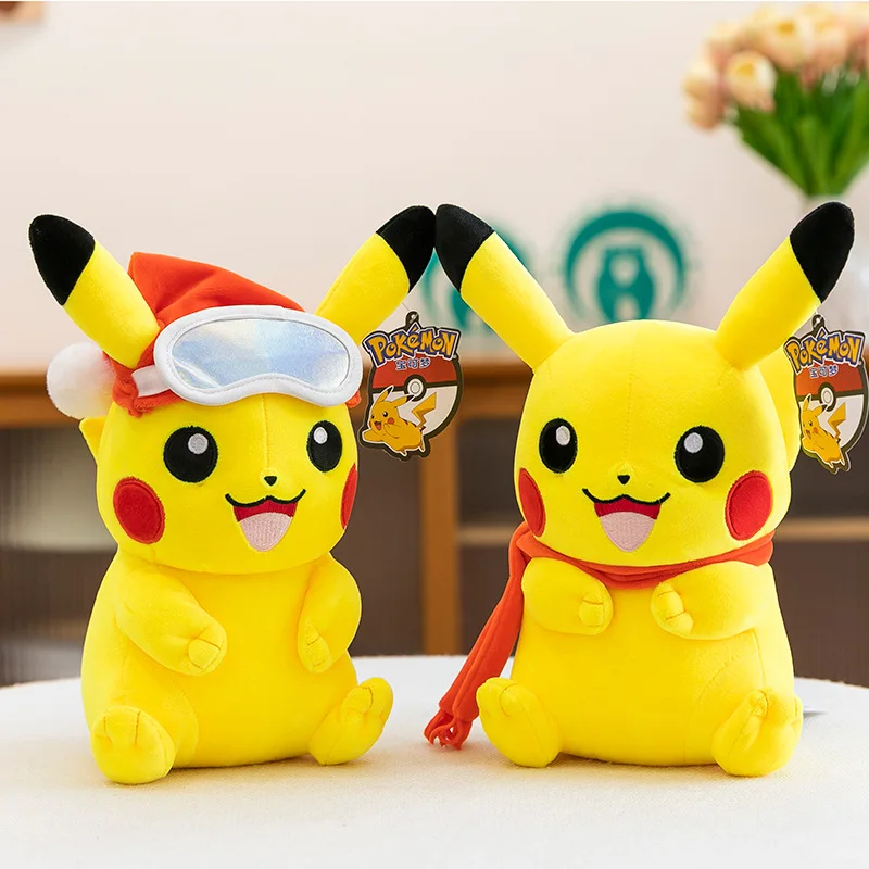 

Мягкая плюшевая игрушка Покемон Пикачу из серии Kawaii Pokemon Authentic Ski с шарфом и снегозащитными очками – милый аниме-подарок для фанатов аниме