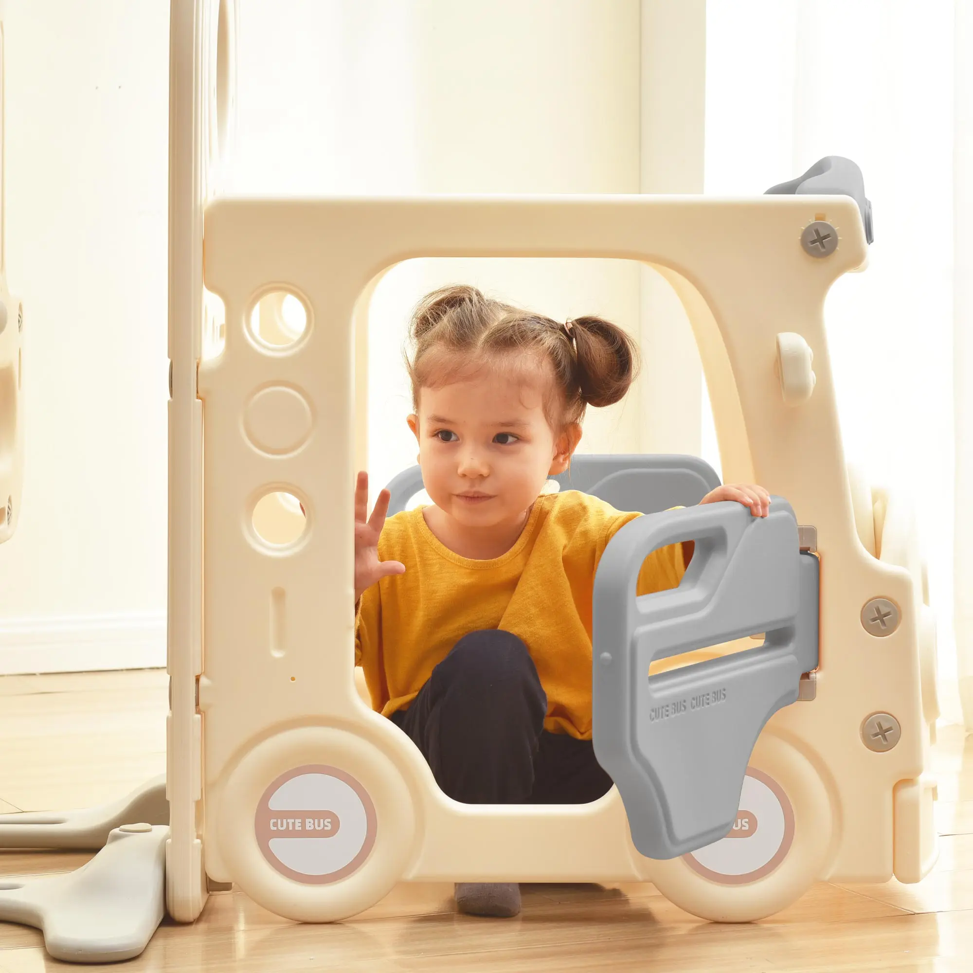 Swing-N-Slide avec structure de jeu pour enfants, jouet de bus autoportant avec toboggan et balançoire pour les tout-petits, ensemble de toboggans de bus avec basket-ball Ho