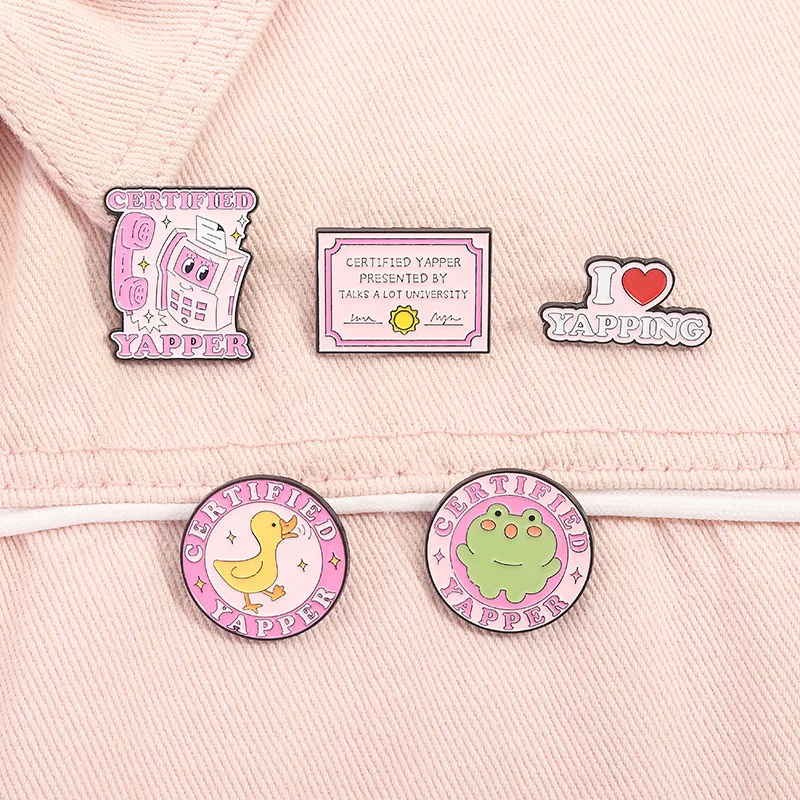 Cartoon Animal Theme Pins Brooch Cute Frog Duck Love Heart Certified Yapper Enamel Lapel Pin Trinket Accessory On Backpack Cloth