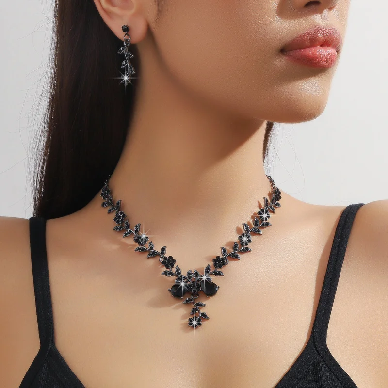 

Bridal Set Accessories Necklace Earrings Set Women Evening Dress Wedding Ladies Chain High-end Fashion Jewelry