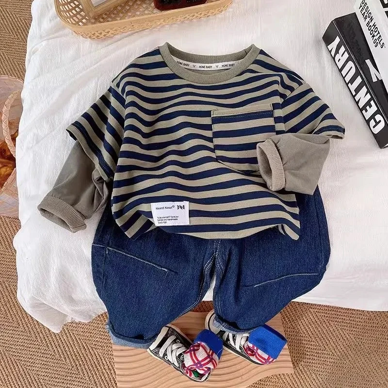 

Kids Boys Autumn Stripe Sweater Fake Two Piece Set New Westernized Children's Korean Edition Spliced Top and Pants Set