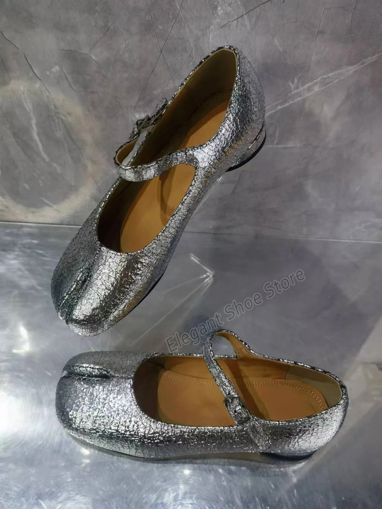 Split Teen Damesschoenen Bling Zilver Lage Hak Pumps Nieuwigheid Effen Kleur Casual Schoenen Zomer Hoge Kwaliteit Lederen Mary Jane Schoenen