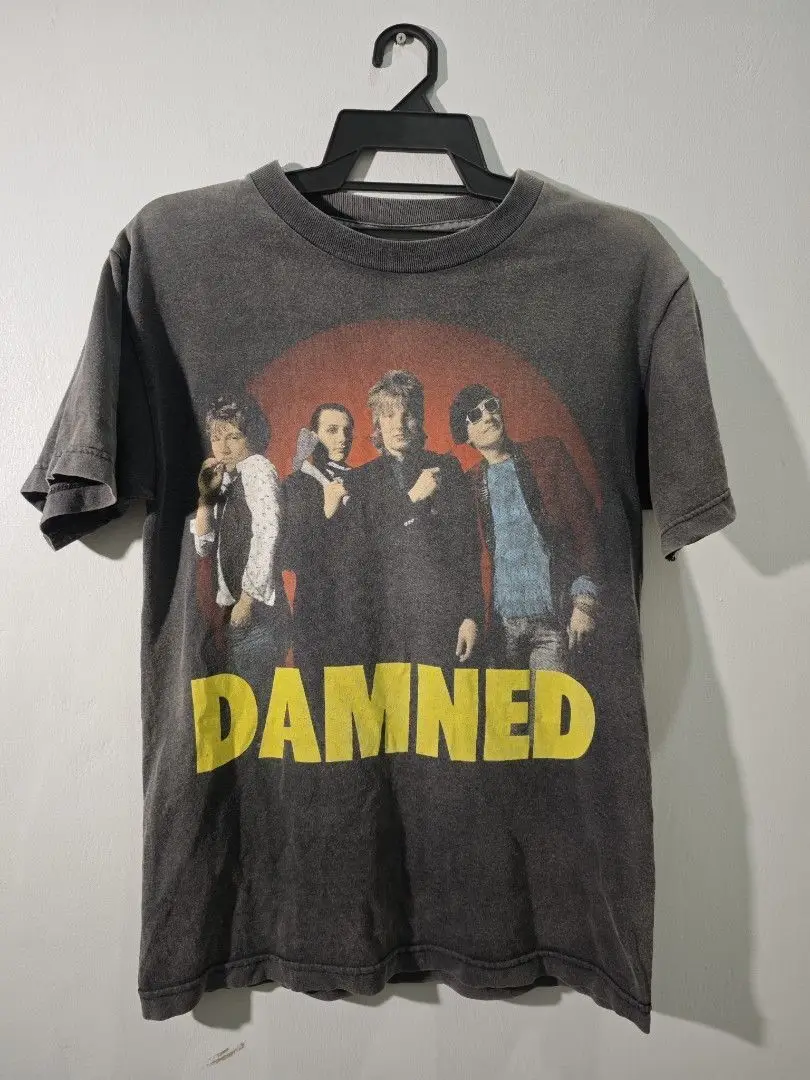 تي شيرت جرافيك الفرقة الملعونة ، أسود 90s ، إعادة طباعة ، رقمية ، NH12201 #1